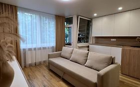 Apartment Near Outlet Park By Urban Rent